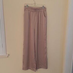 The Workshop Nude wide Leg Silky Pants Size L NWT